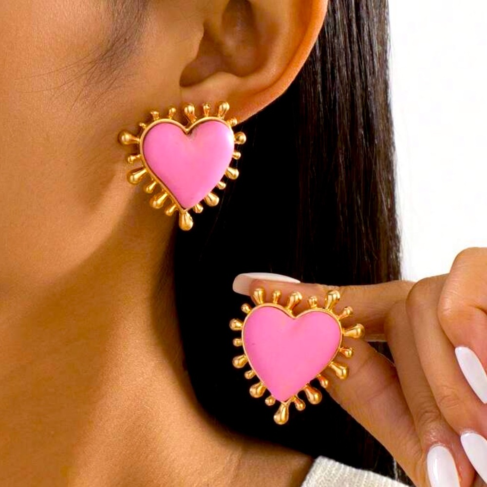 Hot Pink HEART SHAPED Retro, Golden Beautiful Y2K EARRINGS